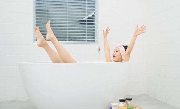 洗澡为什么要洗那么久AG真人国际厅女人(图3)